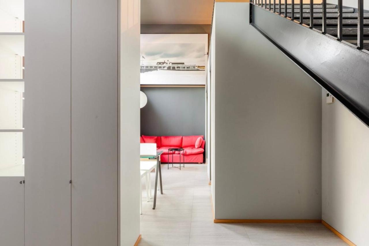 Design Spacious Loft In Navigli - Hosted By Sweetstay Milano Exterior foto